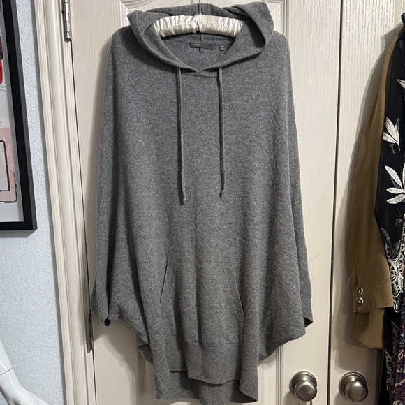 💖 Vince Gray Hooded Batwing Tunic 100% Cashmere Sweater Dress - Picture 2 of 6